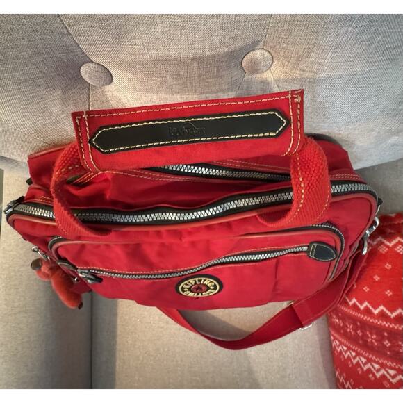 Kipling Duffle Bag Large Red Nylon Luggage Travel Gym Bag/Monkey Key Chain - Picture 3 of 15